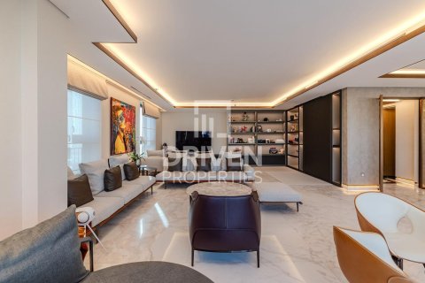 Penthouse di Jumeirah, Dubai, UEA 4 kamar tidur, 470.83 m2 nomor 755839 - foto 8
