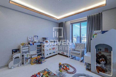 Penthouse di Jumeirah, Dubai, UEA 4 kamar tidur, 470.83 m2 nomor 755839 - foto 19