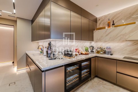 Penthouse di Jumeirah, Dubai, UEA 4 kamar tidur, 470.83 m2 nomor 755839 - foto 9