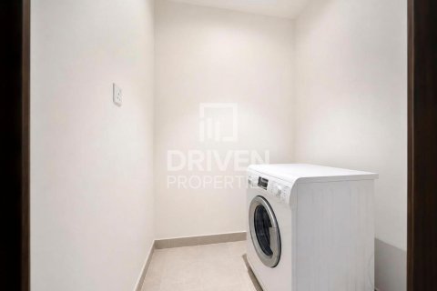 Apartment til salg i Downtown Dubai (Downtown Burj Dubai), Dubai, UAE 2 soveværelser, 134.52 kvm № 755837 - foto 13