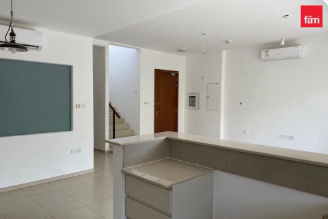 Vilë në Town Square, Dubai, Emiratet e Bashkuara Arabe 3 dhoma gjumi, 220.3 m2. № 726827 - Foto 5