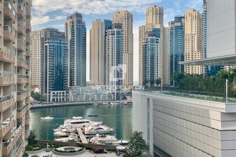 דירה למכירה ב Dubai Marina, Dubai, איחוד האמירויות  3 חדרי שינה, 224 מ"ר, מספר 663733 - תמונה 1