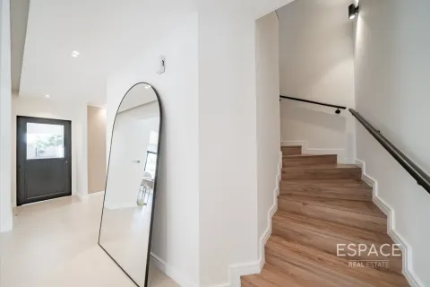 فيلا للبيع في Meadows، دبي، الإمارات العربية المتحدة 4 غرفة نوم ، 373 متر مربع ، رقم 661131 - صورة 10