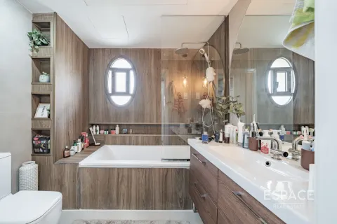 Vila di The Springs, Dubai, UAE 3 bilik tidur, 209 meter persegi № 661133 - foto 14