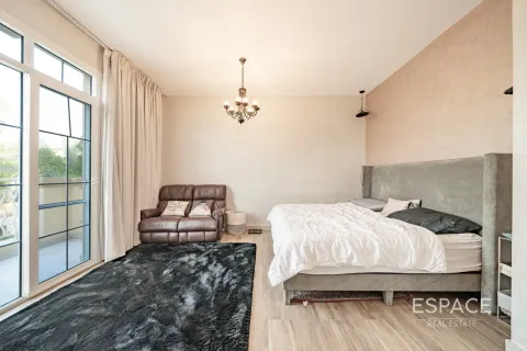 Vila di The Springs, Dubai, UAE 3 bilik tidur, 209 meter persegi № 661133 - foto 12