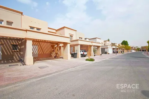 וילה למכירה ב The Springs, Dubai, איחוד האמירויות  2 חדרי שינה, 167 מ"ר, מספר 661130 - תמונה 10