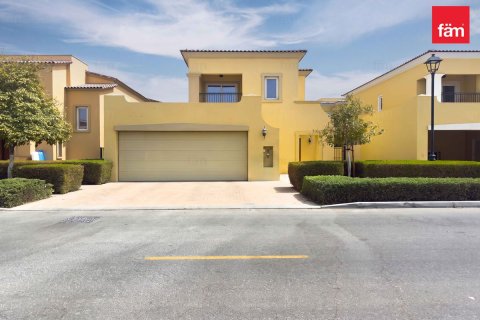 Vilă de închiriat în Dubai, EAU 3 dormitoare, 325 mp.  №758423 - poză 19
