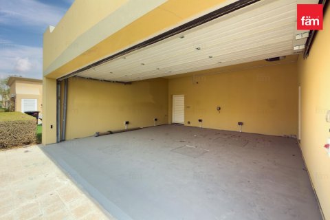 Vilă de închiriat în Dubai, EAU 3 dormitoare, 325 mp.  №758423 - poză 23