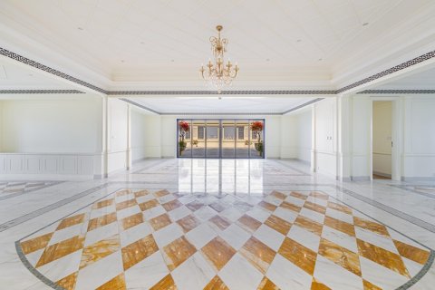 Střešní byt v Bur Dubai, SAE 5 ložnice, 1207.04 m² Č.: 637790 - fotografie 2