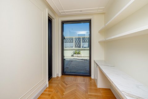 Střešní byt v Bur Dubai, SAE 5 ložnice, 1207.04 m² Č.: 637790 - fotografie 29