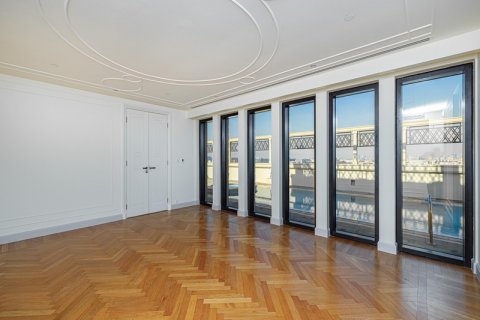 Střešní byt v Bur Dubai, SAE 5 ložnice, 1207.04 m² Č.: 637790 - fotografie 28