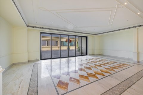 Střešní byt v Bur Dubai, SAE 5 ložnice, 1207.04 m² Č.: 637790 - fotografie 3