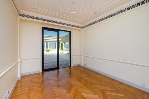 Střešní byt v Bur Dubai, SAE 5 ložnice, 1207.04 m² Č.: 637790 - fotografie 16