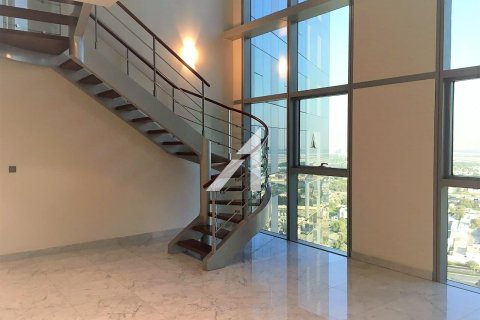 Duplex in DIFC, Dubai, UAE 2 bedrooms, 151 sq.m. № 687811 - photo 3