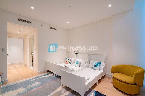 Müüa korter on the Saadiyat Island, Abu Dhabi, AÜE: 2 magamistoaga, 185.2 m² Nr 687772 - pilt 9
