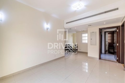 Dubai Sports City、Dubai、UAE にあるヴィラの賃貸物件 3ベッドルーム、310 m2、No684674 - 写真 12