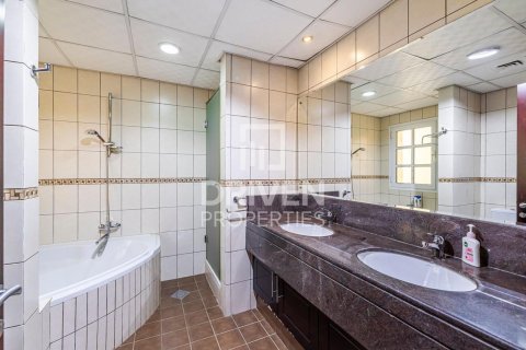 Dubai Sports City、Dubai、UAE にあるヴィラの賃貸物件 3ベッドルーム、310 m2、No684674 - 写真 5