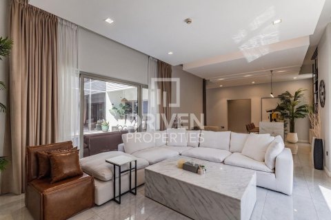 阿联酋 Dubai Mohammed Bin Rashid City 待售 : 5 卧, 961.45 平方米 , 编号755586 - 照片 4