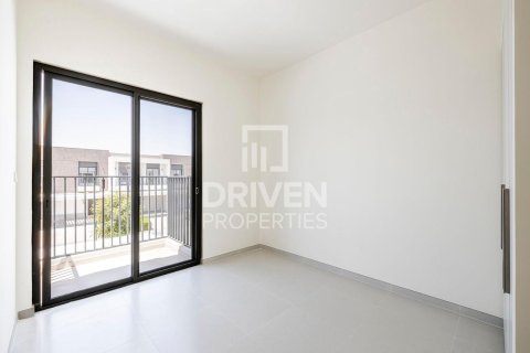 Villa til salg i Dubai South (Dubai World Central), Dubai, UAE 3 soveværelser, 144.28 kvm № 755588 - foto 4
