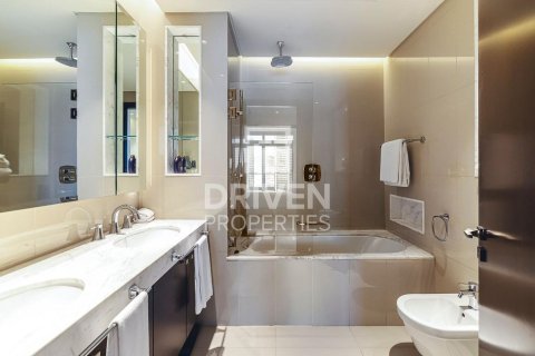 Huoneisto Downtown Dubai (Downtown Burj Dubai), Dubai, Arabiemiraatit 1 makuuhuone, 78.04 m2 № 755590 - kuva 10