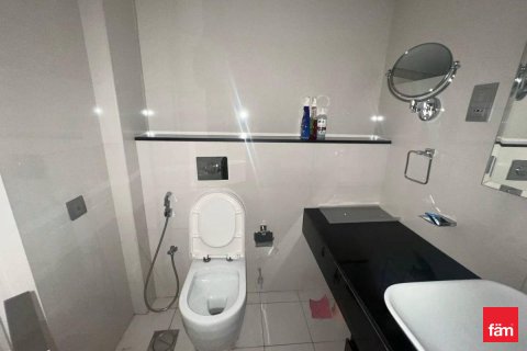 Apartment til salg i Business Bay, Dubai, UAE 44 kvm № 727250 - foto 9