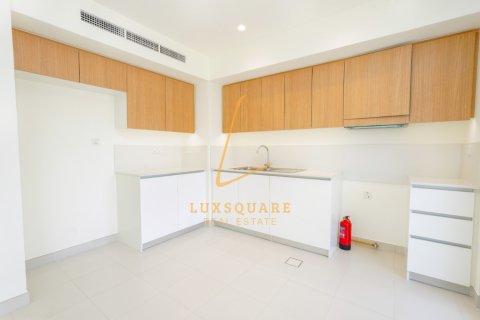 Villa in Dubai South (Dubai World Central), Dubai, UAE 3 bedrooms, 141 sq.m. № 669578 - photo 5