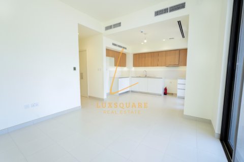 Villa in Dubai South (Dubai World Central), Dubai, UAE 3 bedrooms, 141 sq.m. № 669578 - photo 3