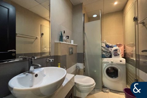 Apartment in Jumeirah Village Circle, Dubai, UAE 2 bedrooms, 142 sq.m. № 670909 - photo 16