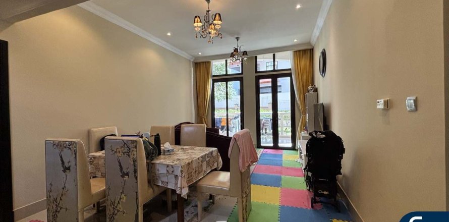 Apartment in Jumeirah Village Circle, Dubai, UAE 2 bedrooms, 142 sq.m. № 670909