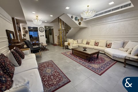 Kuća u nizu u gradu Jumeirah Village Circle, Dubai, UAE 4 spavaće sobe, 339 m2 Br. 670915 - Slika 4