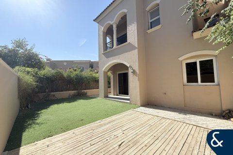 Rijtjeshuis te koop in Dubai Land, Dubai, VAE 3 slaapkamers, 213 vr.m., nr 670914 - foto 13