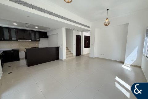 Rijtjeshuis te koop in Dubai Land, Dubai, VAE 3 slaapkamers, 213 vr.m., nr 670914 - foto 4