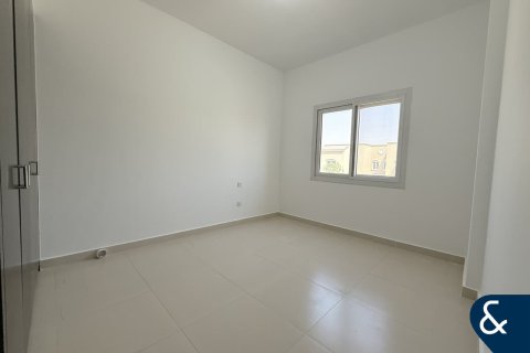 Rijtjeshuis te koop in Dubai Land, Dubai, VAE 3 slaapkamers, 213 vr.m., nr 670914 - foto 11