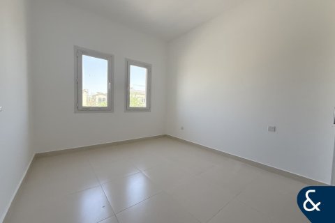 Rijtjeshuis te koop in Dubai Land, Dubai, VAE 3 slaapkamers, 213 vr.m., nr 670914 - foto 12