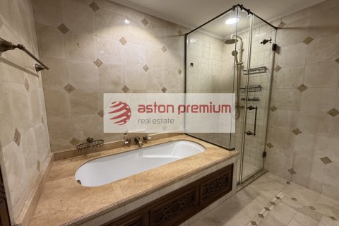 Appartement à louer à Old Town, Dubai, EAU 2 chambres, 130 m2 № 708563 - photo 11