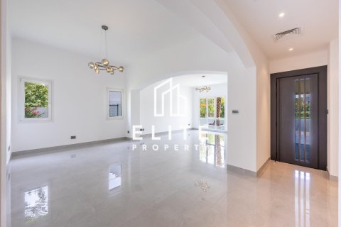 Villa uthyres i Meadows, Dubai, UAE 4 sovrum, 1221 kvm Nr. 741385 - fotografi 11