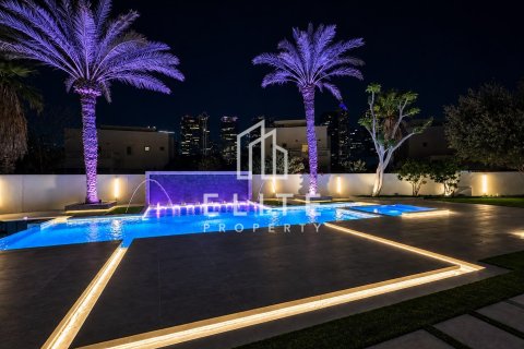 Villa in Meadows, Dubai, UAE 4 bedrooms, 1221 sq.m. № 741385 - photo 8