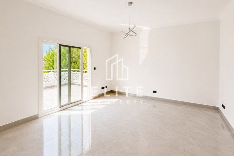 Villa in Meadows, Dubai, UAE 4 bedrooms, 1221 sq.m. № 741385 - photo 26