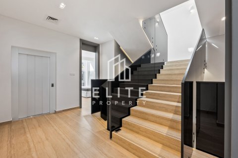 Вилла Аль-Барари, Дубай, БАӘ-да 4 жатын бөлмелер, 445 м² № 741382 - фото 10