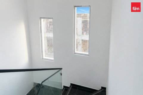 Vila di Dubai, UEA 4 kamar tidur, 174.7 m2 nomor 752185 - foto 9