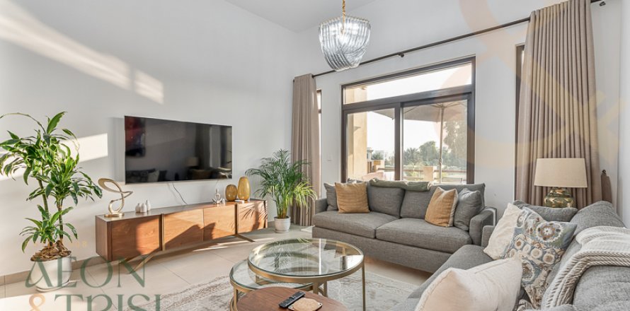 Apartament în Umm Suqeim, Dubai, EAU 1 dormitor, 103 mp.  №649048