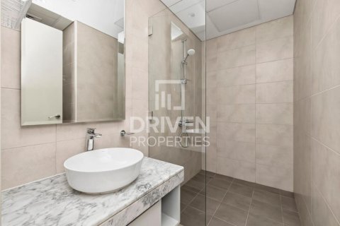 Business Bay, Dubai, BAE’de kiralık daire 2 yatak odası, 75.62 m² No 768172 - fotoğraf 16