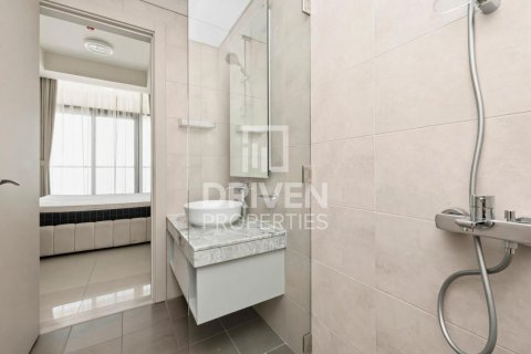 Business Bay, Dubai, BAE’de kiralık daire 2 yatak odası, 75.62 m² No 768172 - fotoğraf 17