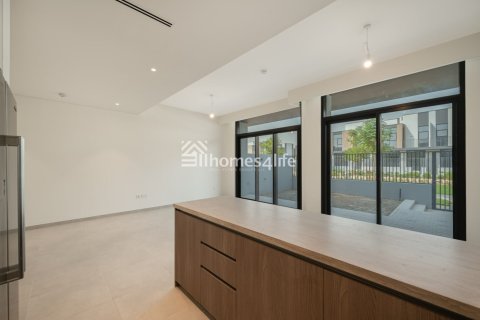 Vilë në Mudon, Dubai, Emiratet e Bashkuara Arabe 3 dhoma gjumi, 171 m2. № 723165 - Foto 5