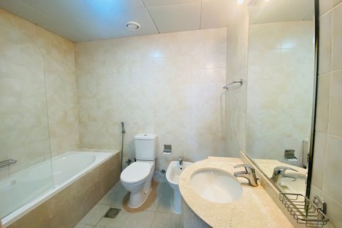 Appartement à louer à Jumeirah Lake Towers, Dubai, EAU 2 chambres, 116 m2 № 715694 - photo 5