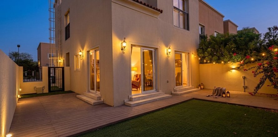 Stadthaus in Dubai, VAE: 4 Schlafzimmer, 238.7 m2 Nr. 713936