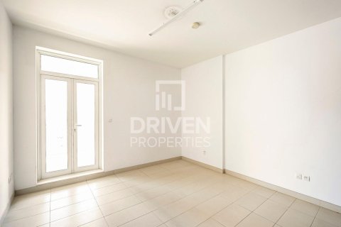 Apartamento en alquiler en Al Furjan, Dubai, EAU 3 dormitorios, 185 m2 № 655334 - foto 4