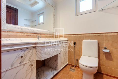 Vila di Dubai Sports City, UEA 5 kamar tidur, 556 m2 nomor 655333 - foto 23