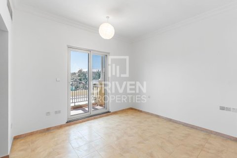 Vila di Dubai Sports City, UEA 5 kamar tidur, 556 m2 nomor 655333 - foto 19