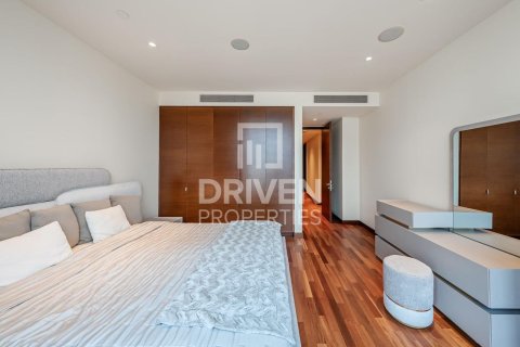 Apartemen di Downtown Dubai (Downtown Burj Dubai), UEA 3 kamar tidur, 216.74 m2 nomor 759094 - foto 15